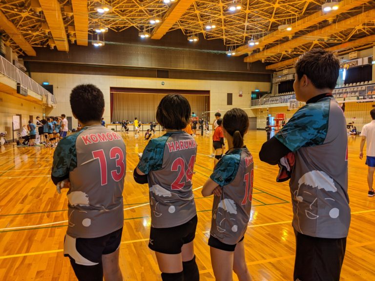 きょろちゃんズ。様 バレーユニフォーム オーダー事例
