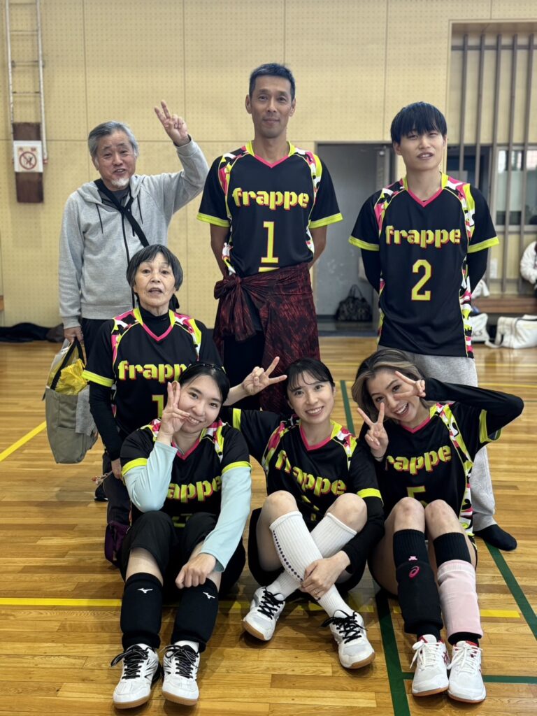 frappe様　バレーユニフォーム　オーダー事例