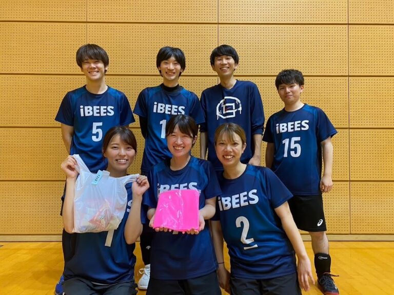iBEES様　バレーユニフォーム　オーダー事例
