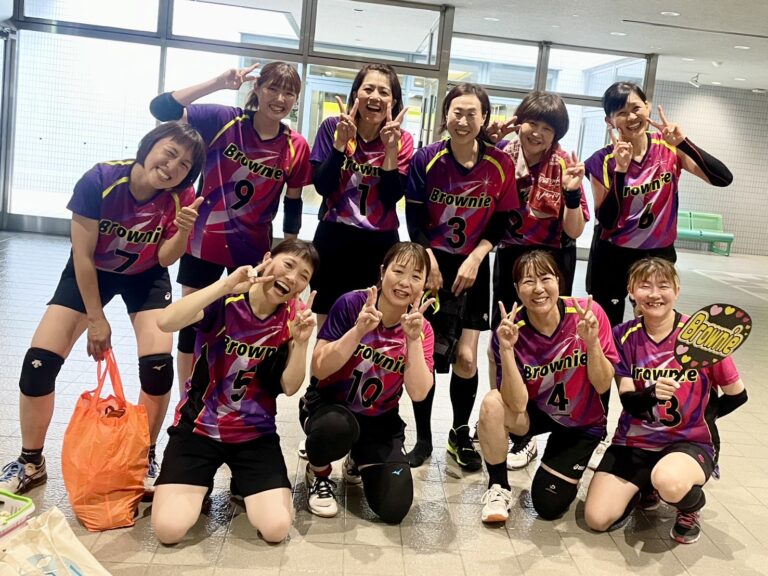 Brownie様　バレーボールユニフォーム　オーダー事例