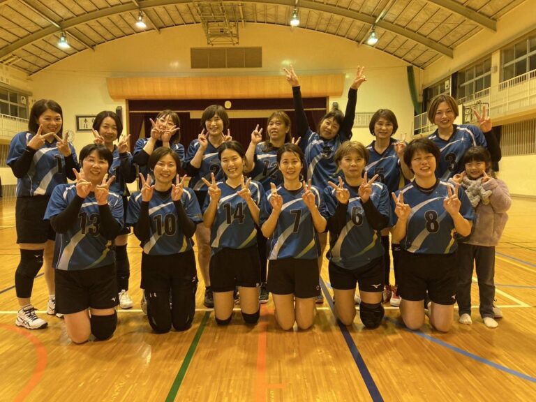 FRESHma²様 バレーボールユニフォーム オーダー事例