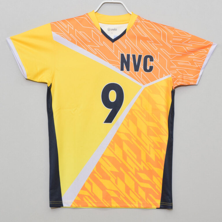 オレンジのバレーボールユニフォーム | 作成事例 フォト