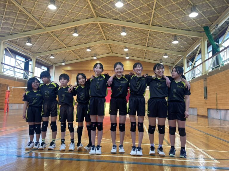 tomiai様 バレーボールユニフォーム オーダー事例