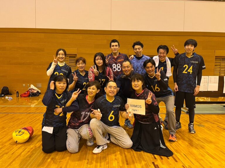 VAMOS様 バレーボールユニフォーム オーダー事例