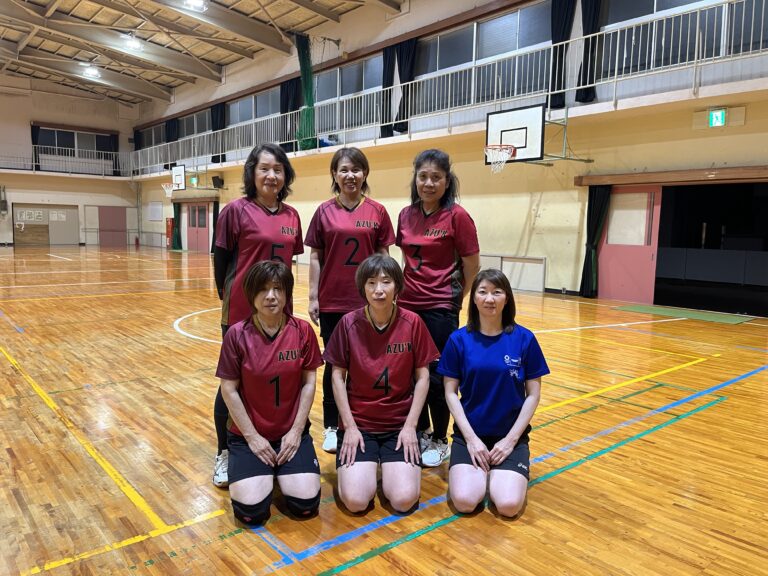 AZU’K様 バレーボールユニフォーム オーダー事例