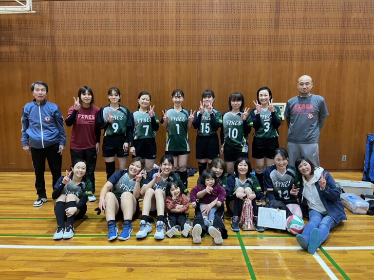 FIRES様 バレーボールユニフォーム オーダー事例