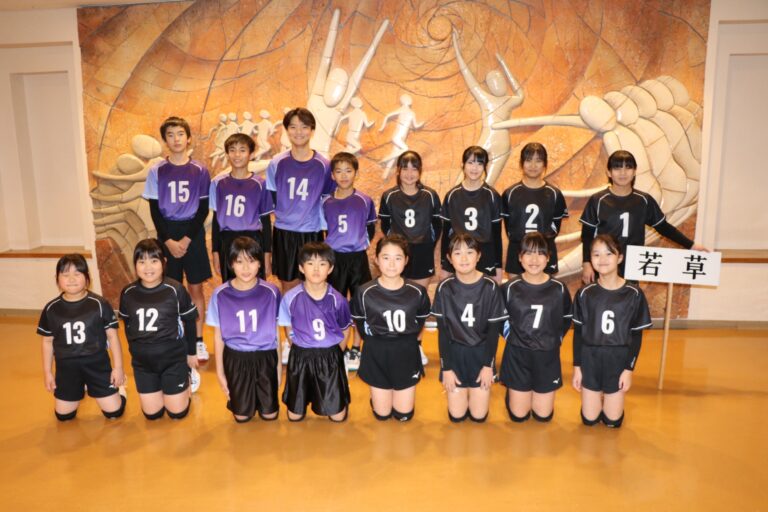 WAKAKUSA様　バレーボールユニフォーム　オーダー事例