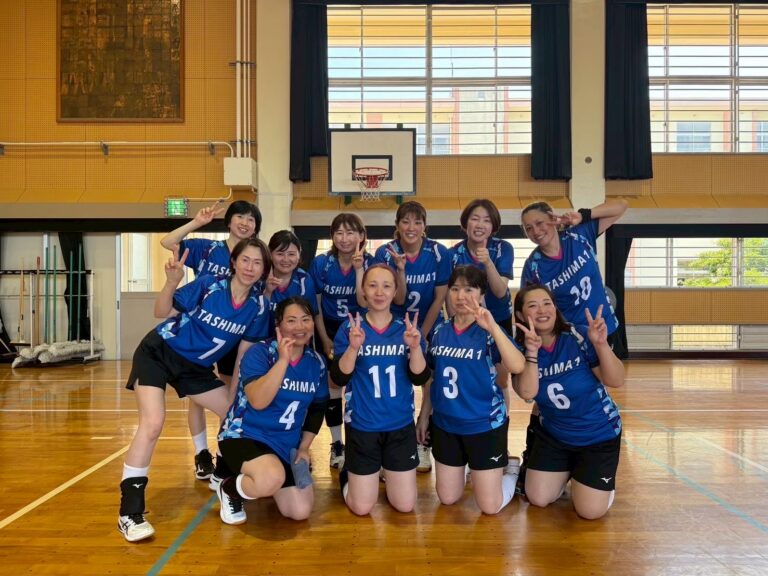 TASHIMA 1様　バレーボールユニフォーム　オーダー事例