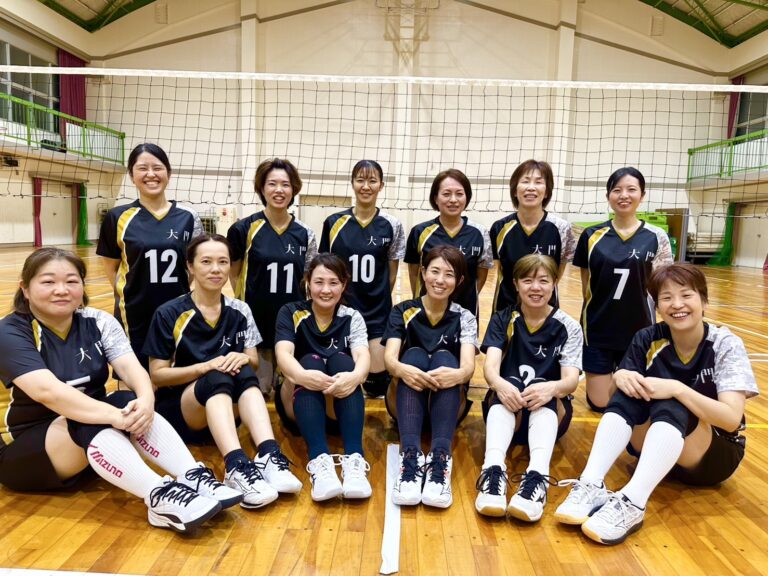 大門様　バレーボールユニフォーム　オーダー事例