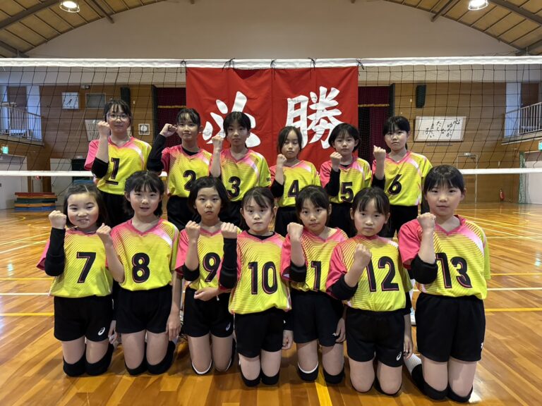 FUNAO様　バレーボールユニフォーム　オーダー事例